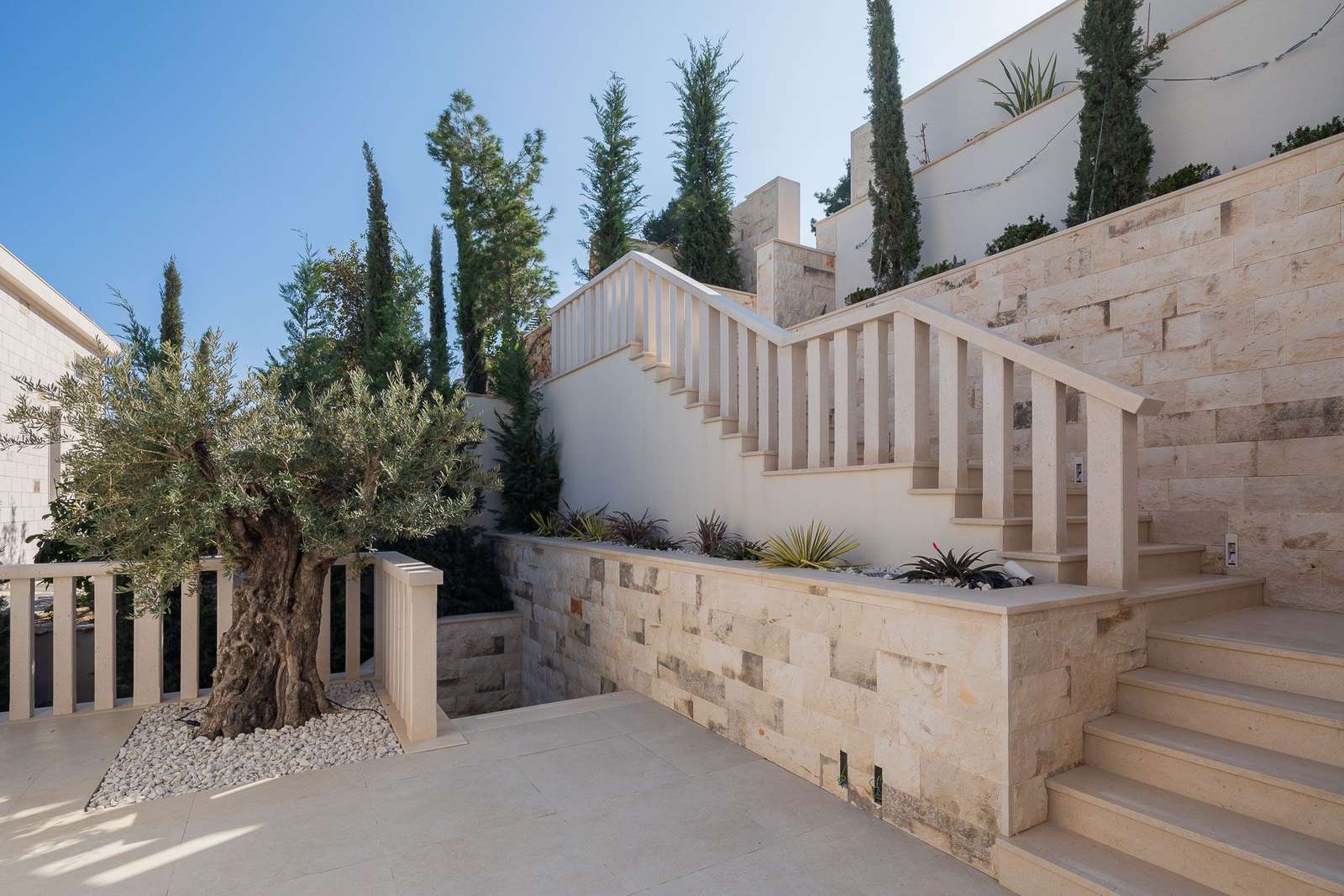 Property image 72