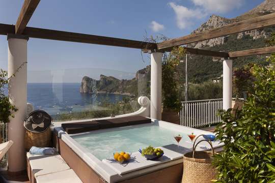 Plunge Pool