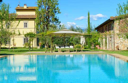 Large Outdoor Swimming Pool