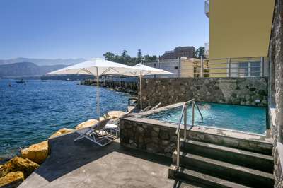 Private Pool