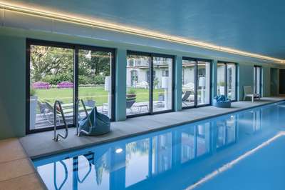 2 Swimming Pools