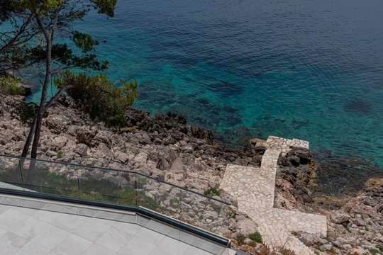 Sea Access