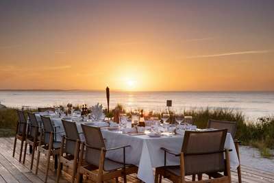 Alfresco Dining