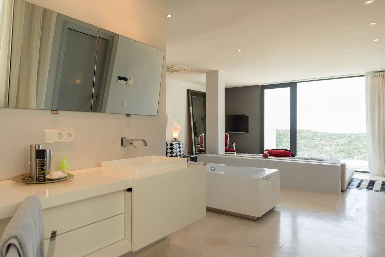Property image 40