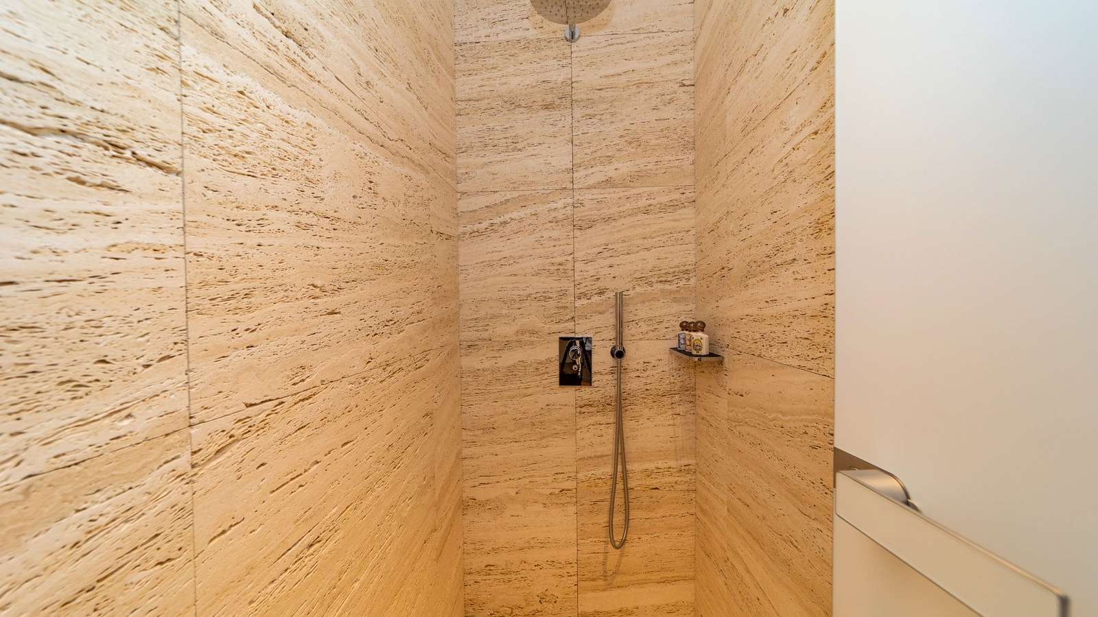 Property image 129