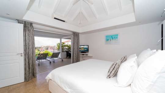 Couples Hideaway