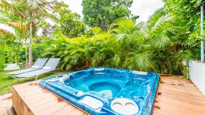 Jacuzzi