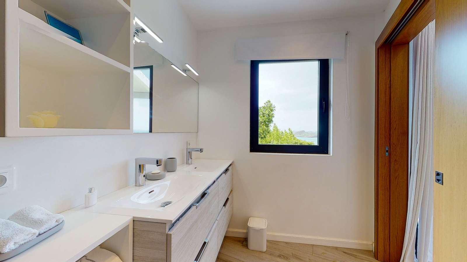 Property image 64
